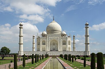 Taxi and cab service in Agra,Uttar Pradesh