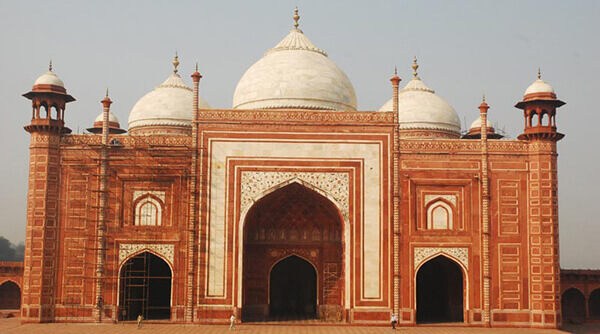 Mosque near Taj Mahal